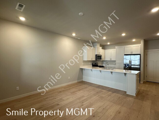 Foto del edificio - Brand New House for Rent