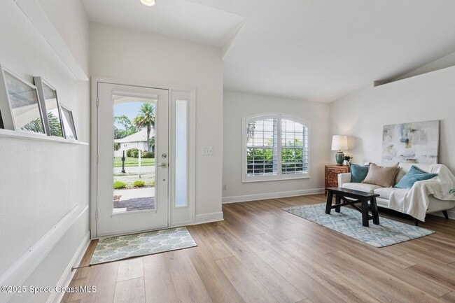 Building Photo - 2051 Thornwood Dr SE