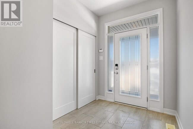 Building Photo - 1042 Cobble Hill Dr
