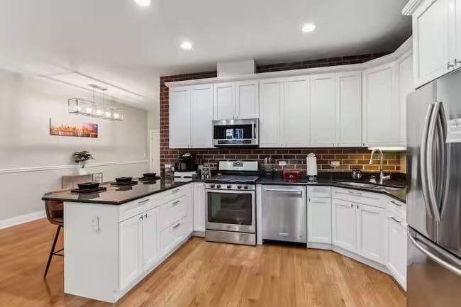 Foto del edificio - 3935 S Wells St