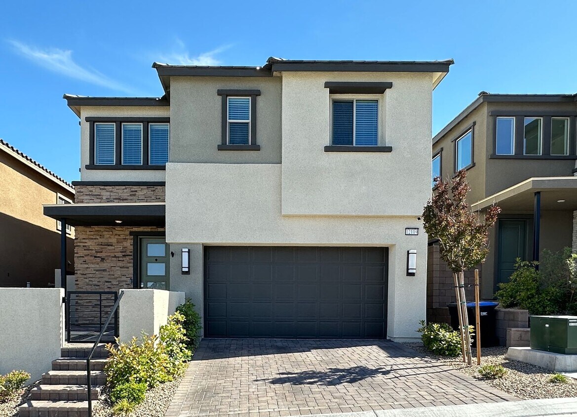 Foto principal - Summerlin West