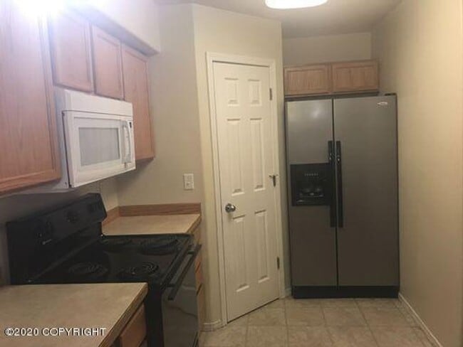 Building Photo - 6345 Whispering Loop