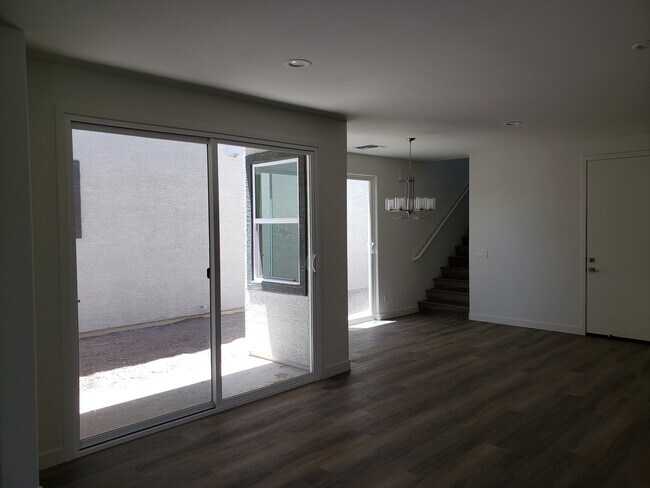Dining Room, Patio, Yard, 2 Sliding Doors - 11900 N 32nd St