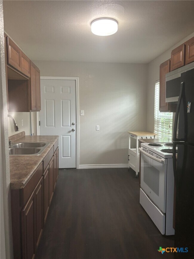 Foto del edificio - 2905 Wildwood St