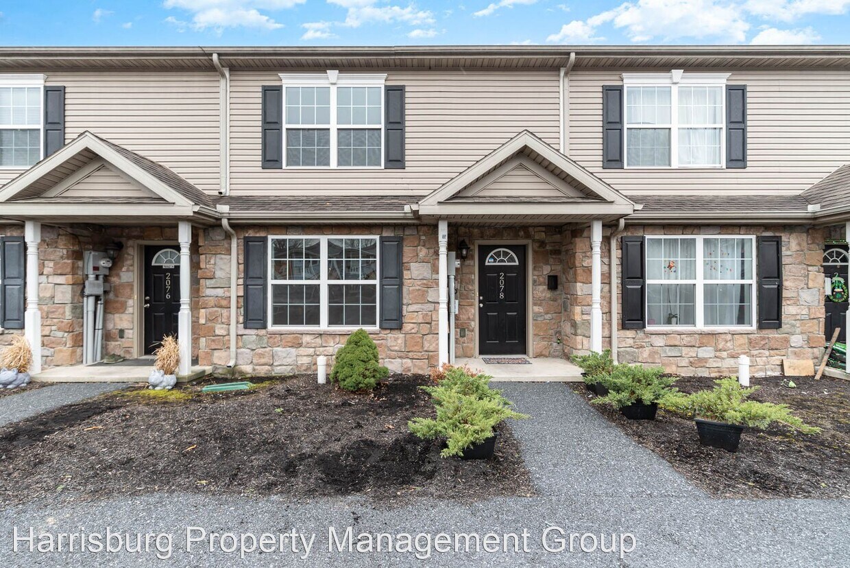 3 br, 2.5 bath House 2078 Market St Ext House Rental in Middletown