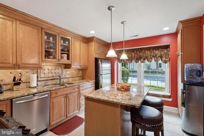 Building Photo - 1503 Virginia Ct