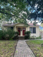 Building Photo - 4414 Bellvue Ave