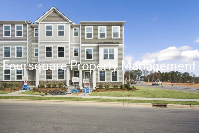 Primary Photo - End Unit Town Home | 2nd Floor Back Deck |...