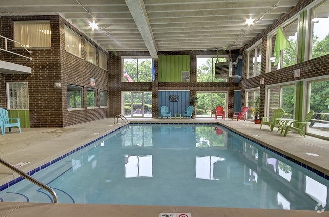 Indoor Pool - Ridgewood House