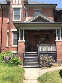 Photo du bâtiment - 44 Browning Av