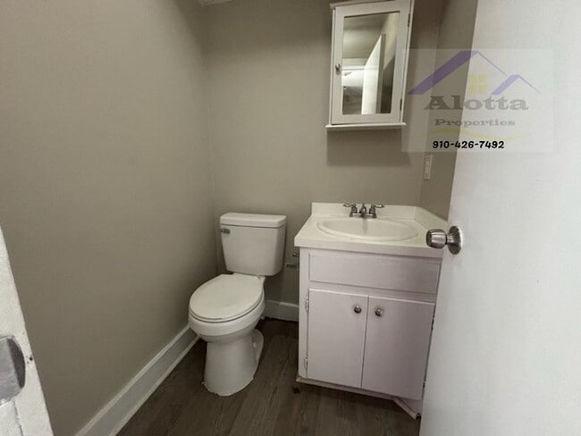 Building Photo - 306 Wheel Hollow Dr
