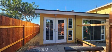 Building Photo - 8016 Mermaid Cir