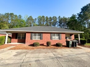 Building Photo - 19b Pate Pl