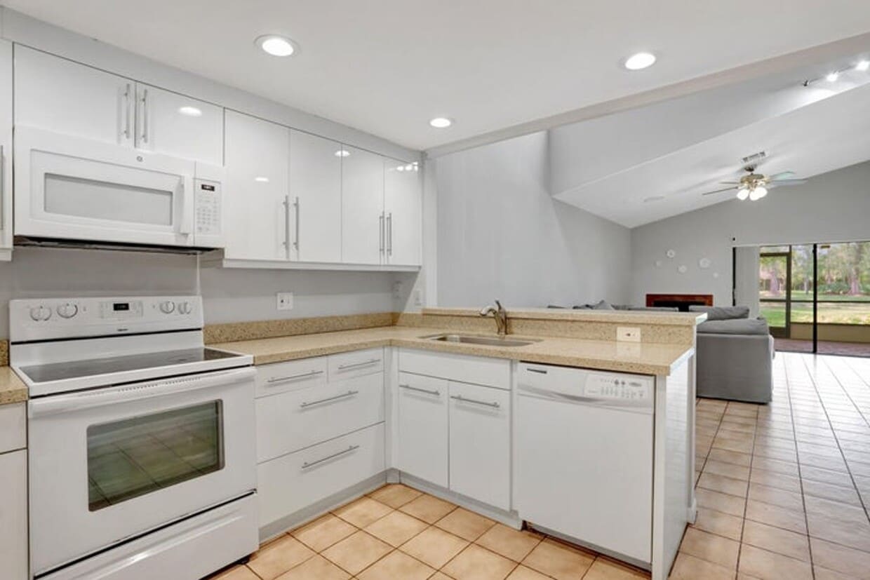 Photo - 22312 WHISTLING PINES Lane