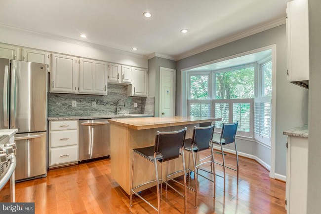 Building Photo - 5123 Kenside Ct