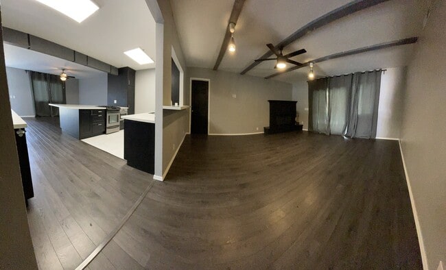 Foto del edificio - 1686 Brentwood Dr