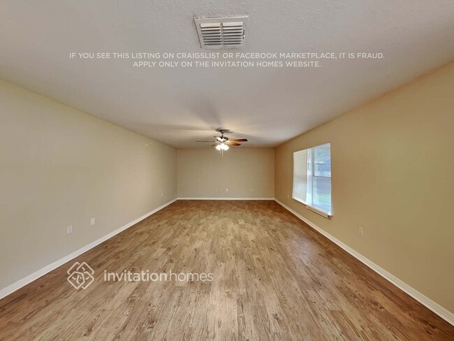 Building Photo - 6095 Sunset Vista Dr