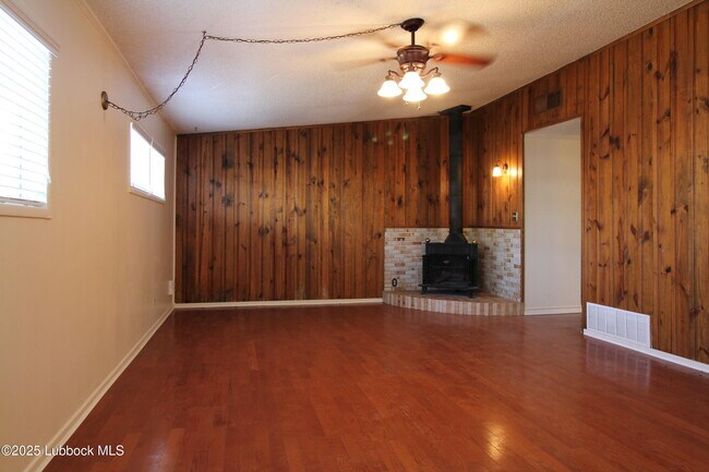 Foto del edificio - 4506 44th St