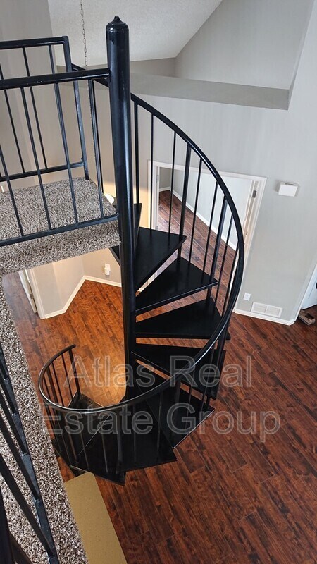 Foto del edificio - 13823 E Lehigh Ave