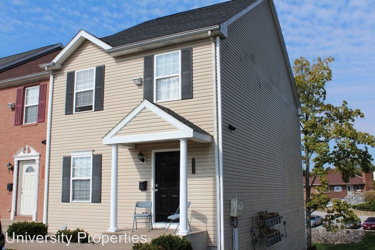 Foto principal - 1119 N Byrne Rd
