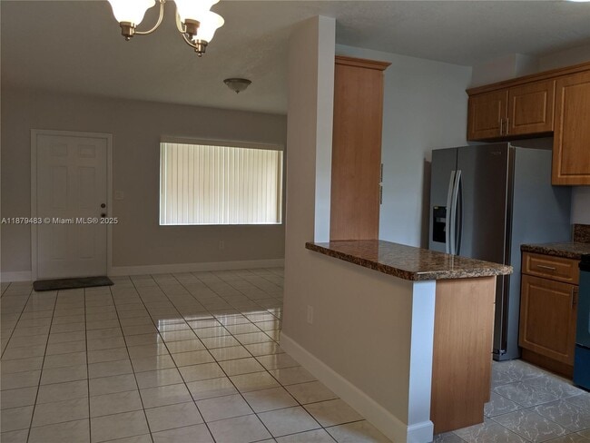 Foto del edificio - 4605 SW 1st St