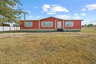 Building Photo - 7308 Pica Dr Building Photo - 7308 Pica Dr