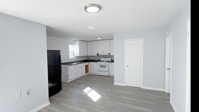 Building Photo - 3115 Havner Ln