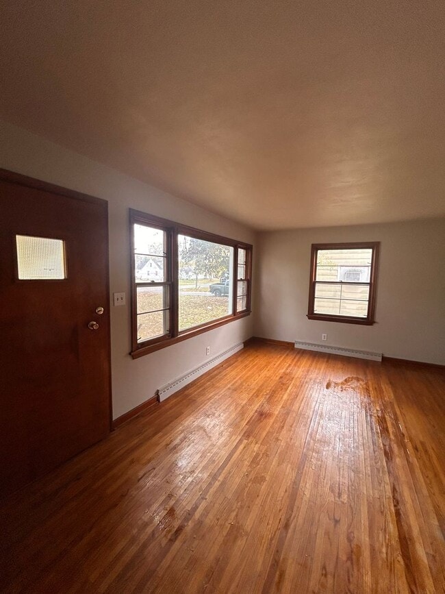 Foto del edificio - 5316 Plaza Dr