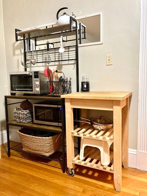 Foto del edificio - 8 Garrison St