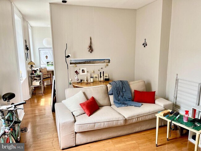 Foto del edificio - 2314 CUMBERLAND St