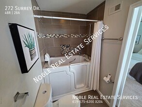 Building Photo - 272 Surrey Dr
