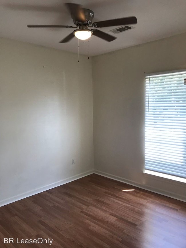 Building Photo - 3 br, 2 bath House - 3936 Northshore Ave.