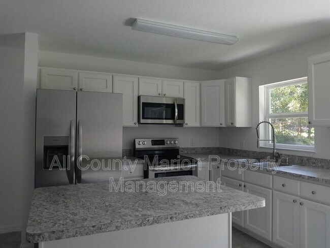Foto del edificio - 5524 NW 58th St