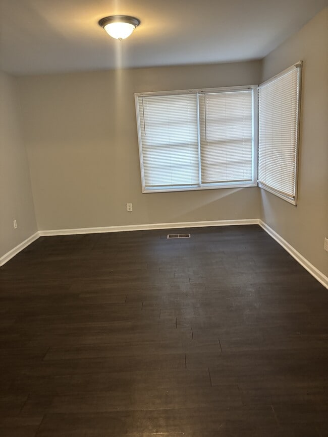 Foto del edificio - 1560 Cane Rd