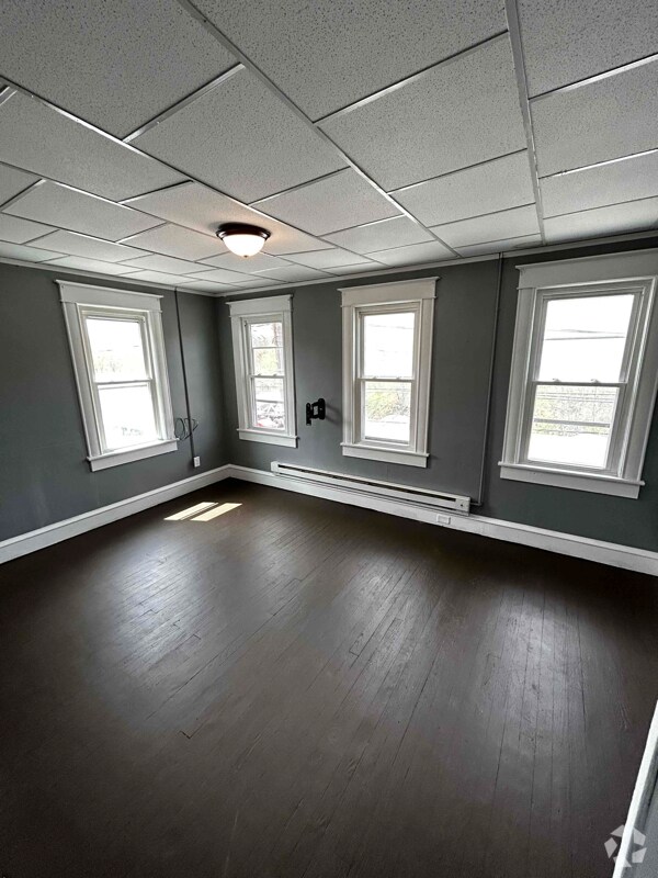 Apartments For Rent in Tyler Hill PA with Hardwood Floors 3 Rentals