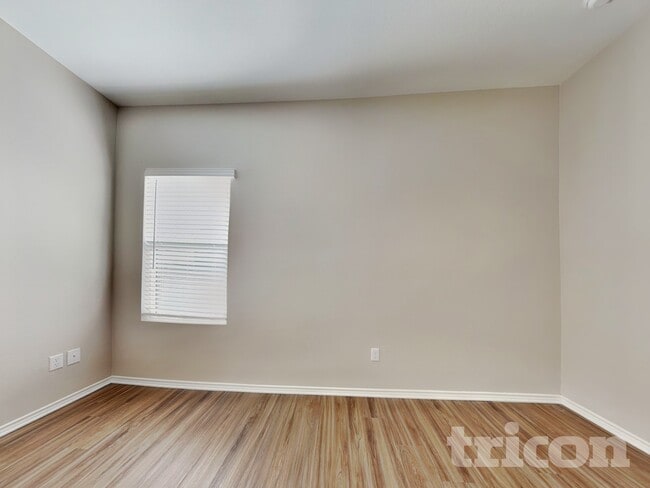 Building Photo - 108 Mica Trl