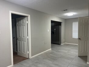 Building Photo - 12407 Nectar Ct