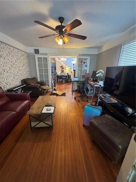 Foto del edificio - 8134 Freret St