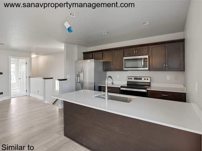 Building Photo - Modern 4-Bed Home for Rent in Desirable NE...