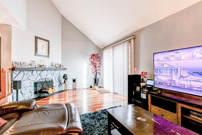 Building Photo - 572 Sanderling Ct