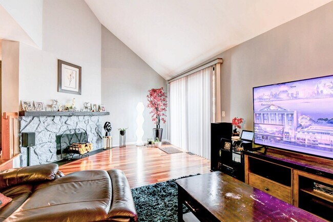 Foto del edificio - 572 Sanderling Ct