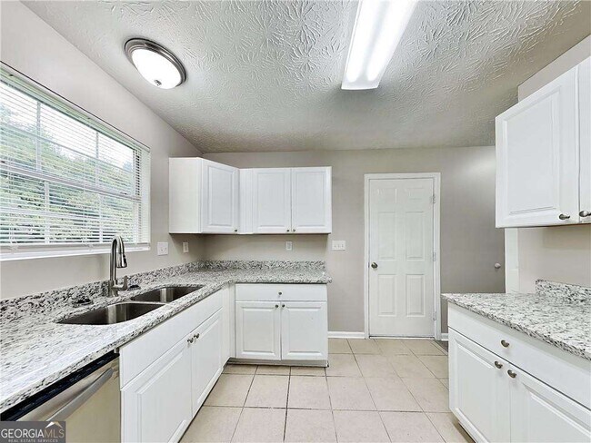 Foto del edificio - 881 Kilkenny Cir