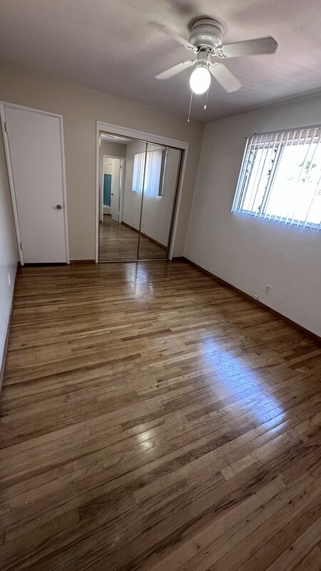 Foto del edificio - 3728 Ingraham St