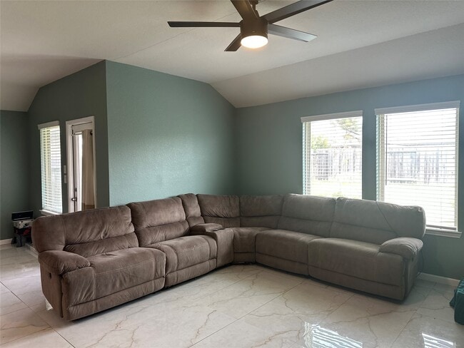 Building Photo - 4434 Navelli Way