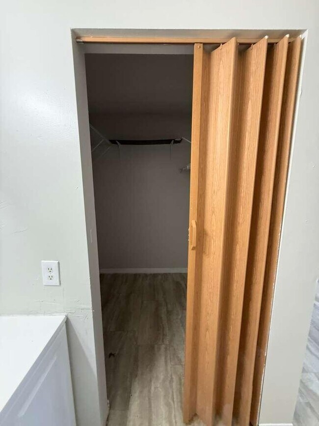 Foto del edificio - 3610 N 56th Ave