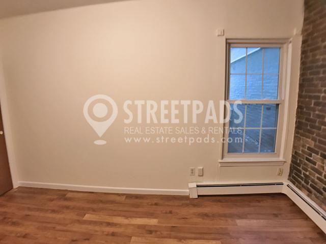 Building Photo - 1 bedroom in Boston MA 02130