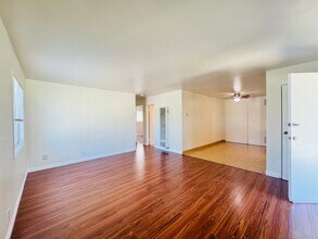 Building Photo - 2340 W Greenacre Ave