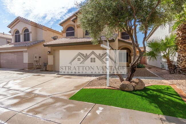 Foto del edificio - 3719 E Inverness Ave