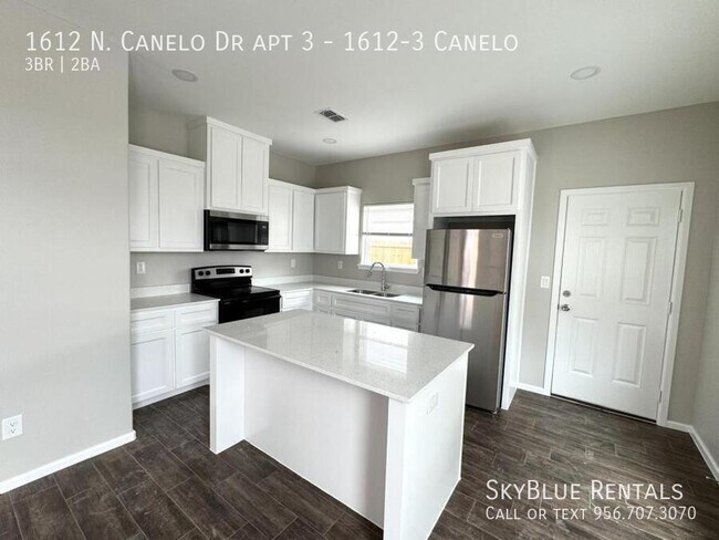 Foto del edificio - 1612 Canelo Dr
