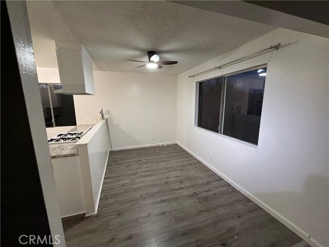 Foto del edificio - 1600 Picadilly Way